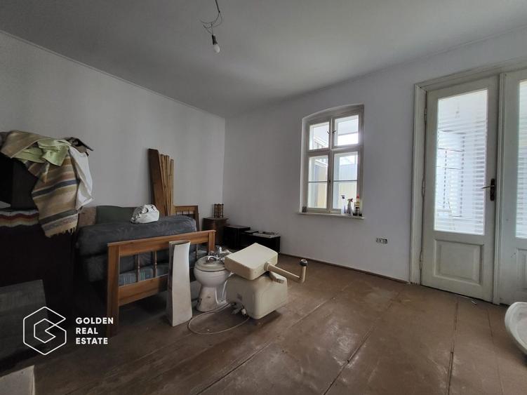 Apartament 2 camere, etajul 1, Oras Lipova