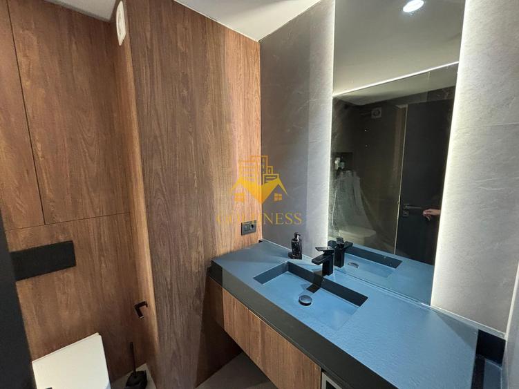 Penthouse mobilat lux, parcare, AC, bloc nou, Semicentral, zona Horea