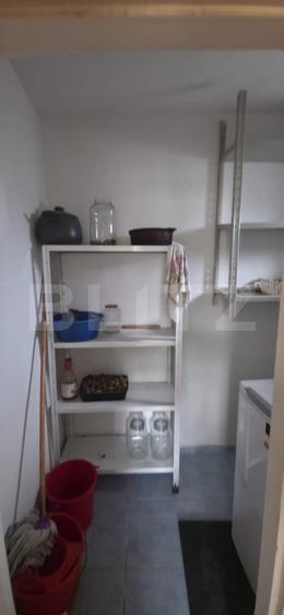 Casa cu 3 camere, curte verde si spatioasa 400 mp,zona Bariera Bucuresti