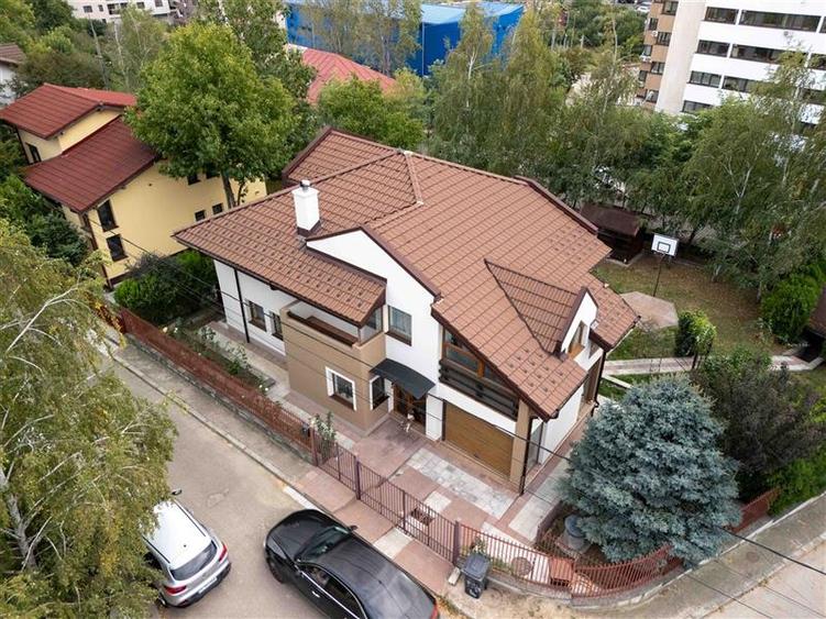 Vila individuala premium, cu personalitate si gradina matura, Bucium, Iasi