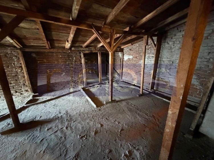 APARTAMENT IN CASA INTERBELICA | 82MP | IDEAL PENTRU RENOVARE