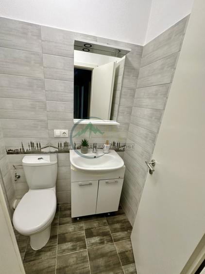 Apartament 3 camere, terasa generoasa