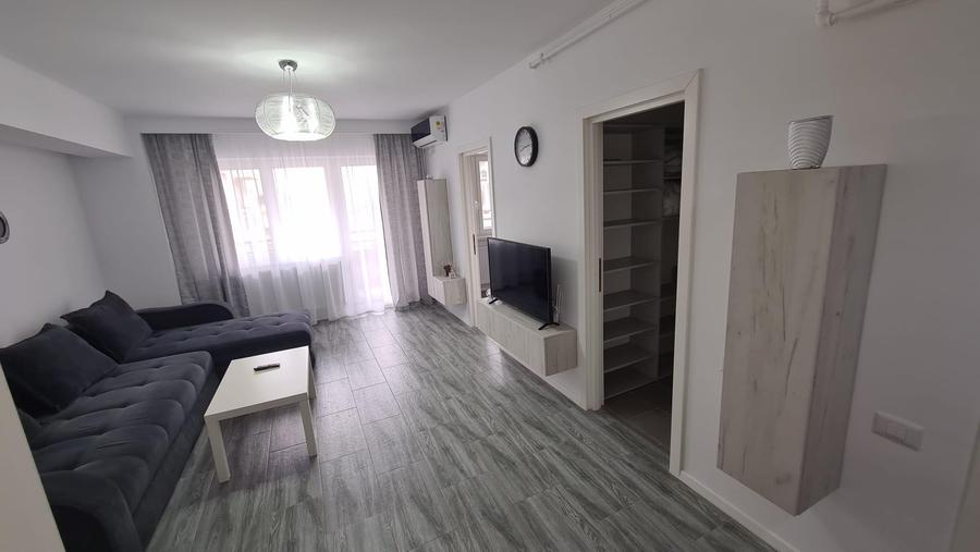 Tomis Plus Studio/Garsoniera mobilata utilata si parcare privata termen lung