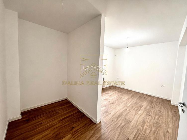 De Vanzare - 2 Camere + Terasa 12 mp - 7