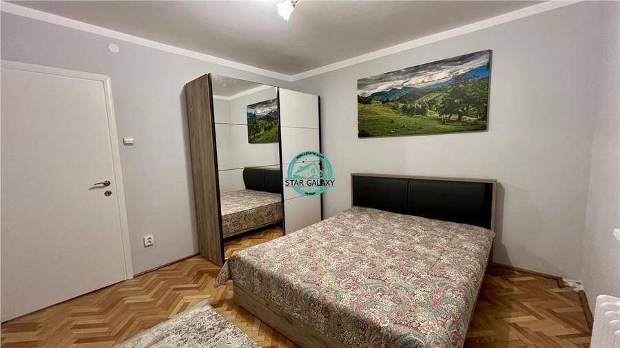 Inchiriez apartament cu 4 camere, complet mobilat zona Ultracentrala