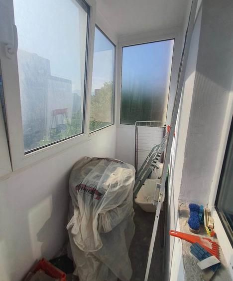 Apartament 3 camere in B-dul Garii, decomandat, etaj 3/6, balcon, beci!