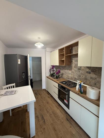 3 camere D- Canta- etaj 3 - 61 mp - renovat- 149000 euro