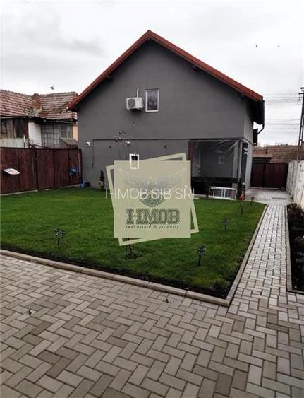 Casa individuala cu 4 dormitoare si panouri fotovoltaice – Sura Mare - 16