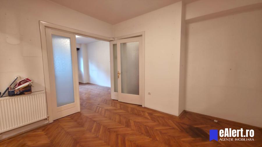Apartament 3 camere, de vanzare Str. Toamnei, cartierul Armenesc, p/5, 62,41 mp