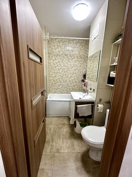 Apartament cu 4 camere, 84 mp utili + 2 balcoane - Gheorghe Lazar
