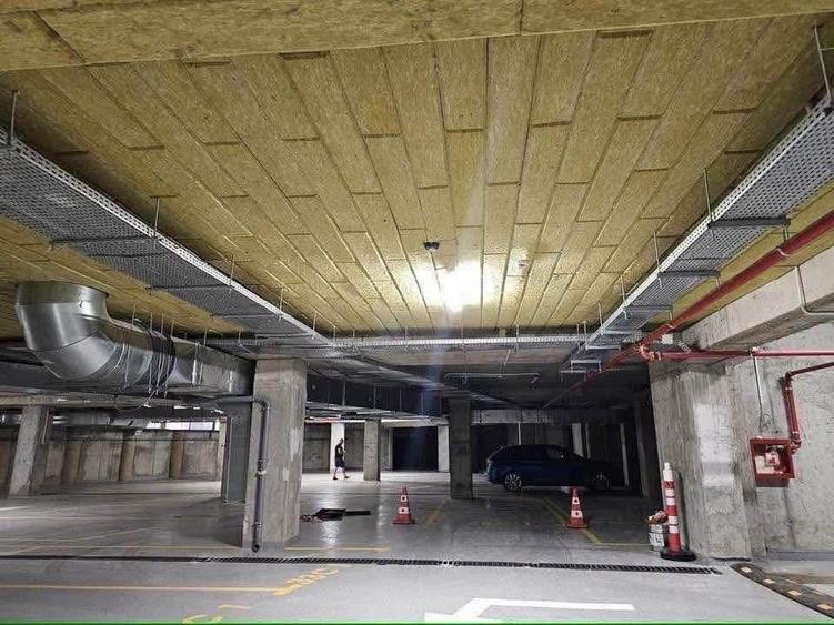2 Camere 73mp Zona Dacia Bloc Nou Loc Parcare Subteran