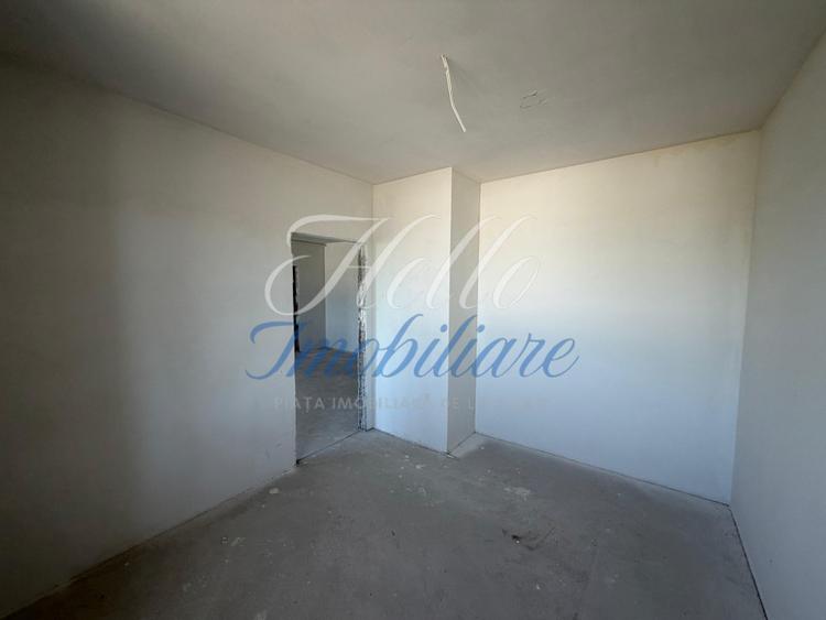 Apartament 3 camere, 62,7 mp, zona Vivo