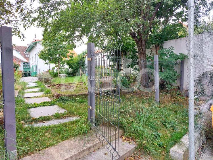 Apartament de vanzare 105 mp 3 camere curte 340 mp in acte Cisnadie - 12