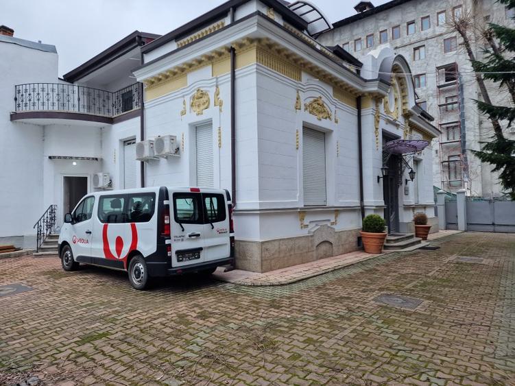 Piata Unirii, Mitropolie, 10 minute metrou, vila deosebita, strada Profesorilor,