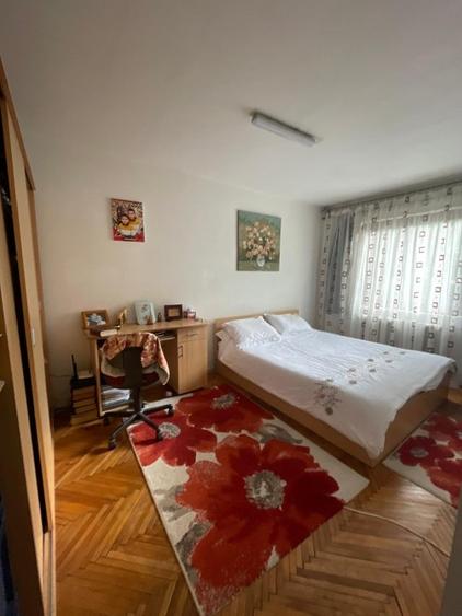Oportunitate, REDUCERE pret Apartament de vanzare cu 3 camere, 81 mp, zona Babes