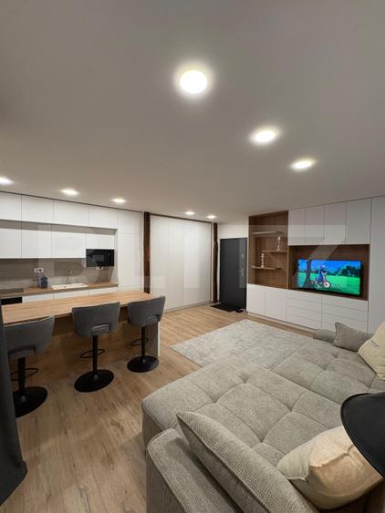 Apartament 2 camere, 53 mp, parcare, zonă Centrală