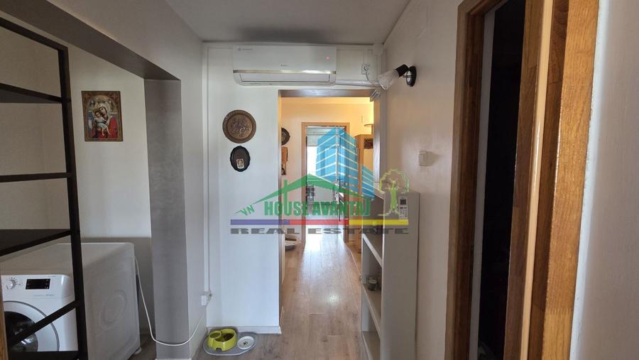 Apartament 3 camere | Renovat modern și parcare | Zona Brăilei