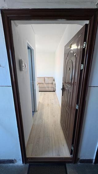 Garsonieră renovată, mobilată, zonă Stadion CFR, investiție excelenta.