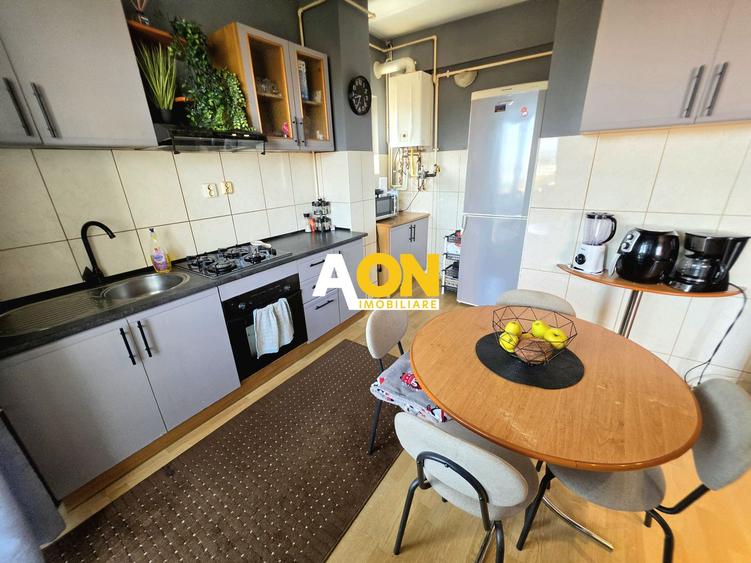 Apartament 4 Camere,  2 Bai. Zona Closca, 103mp Utili