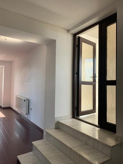AFACERE LA CHEIE - SPALATORIE AUTO + BIROURI - CONSTANTA