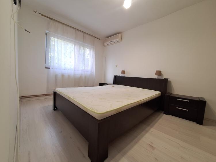 Apartamet 3 camere-67 mp-Etaj 2-Centrala proprie-Mobilat si utilat-Sagului