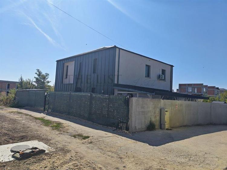 De vanzare | Casa cu 5 camere | Tunari
