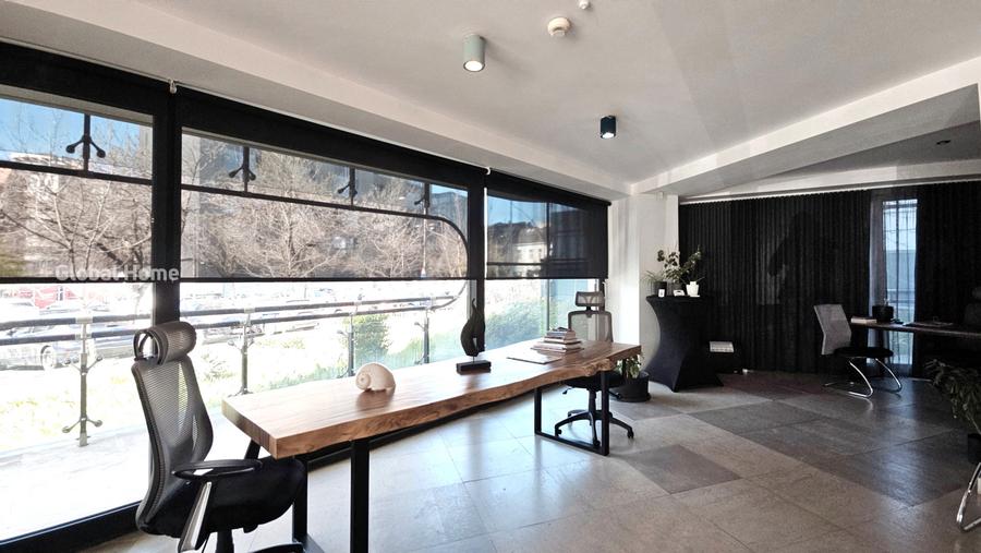 Comercial Premium | Showroom | Ultracentral | Corneliu Coposu