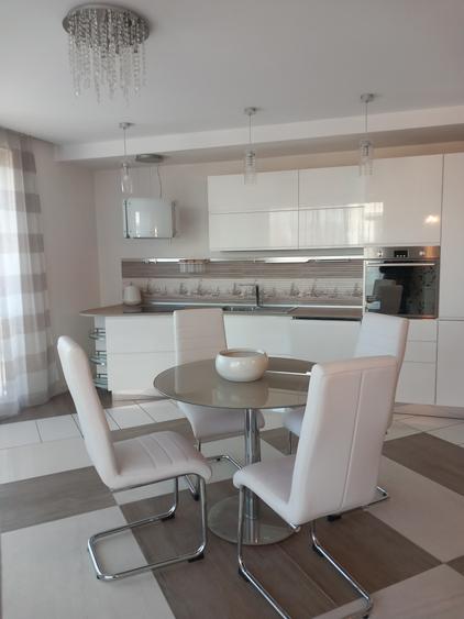 Apartament 3 camere Sos Straulesti-bloc nou