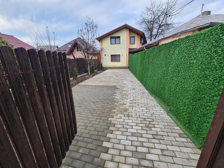 Vila de vanzare Tatarasi - Aviatiei