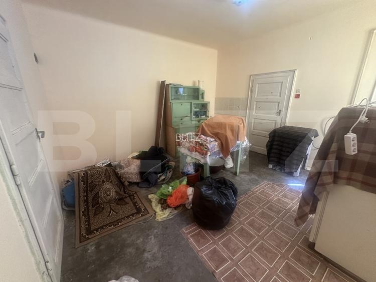 Casa de locuit, 252 mp cu 842 mp teren, zona Titulescu - 7