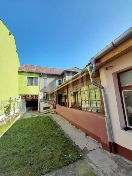 Casa 8 camere de vanzare in Rogerius Oradea, Oradea