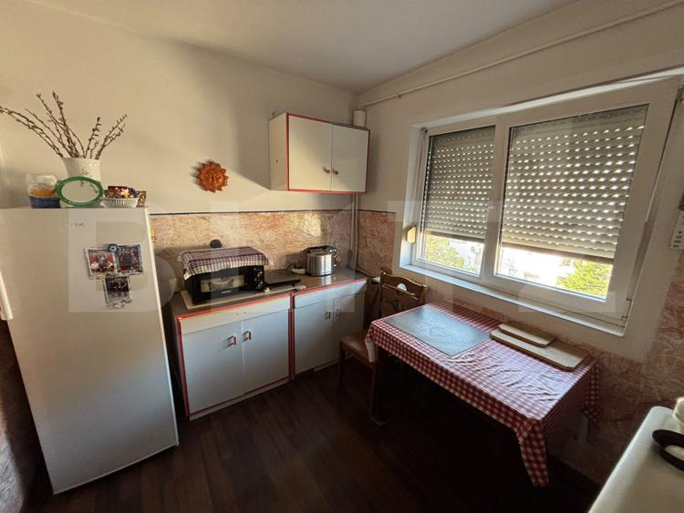Apartament 2 camere de vanzare, 50 mp, zona Rogerius