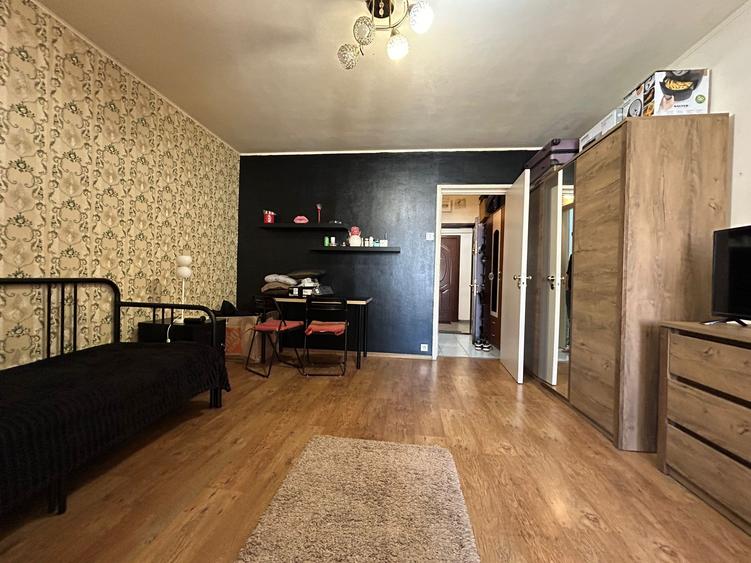 Garsoniera Titan 30 Mp Etaj 9 Instalatii Schimbate 7 Min Metrou