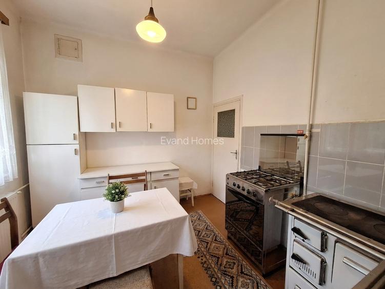 Casa tip duplex cu gradina generoasa-beci+bucatarie de vara+anexe –Zona Lunei - 5