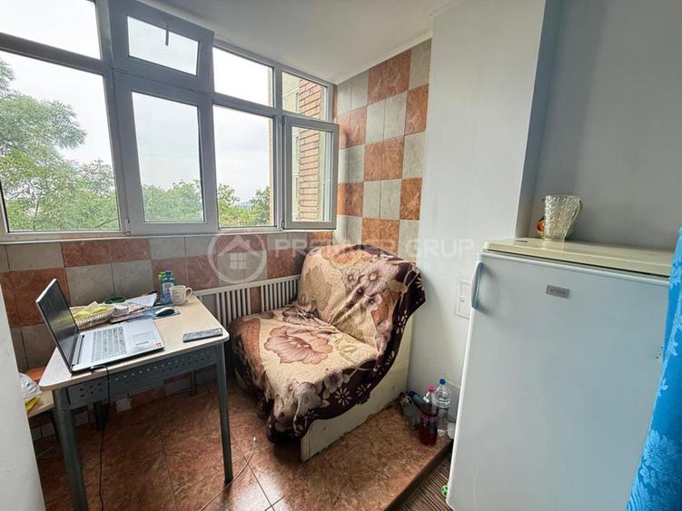 Etaj intermediar! Garsoniera 32mp cu balcon, Tatarasi - Biserica Flora