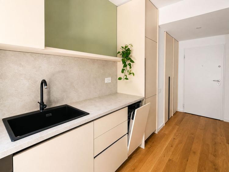 Nou– 2 camere, 45 mp | The Corner