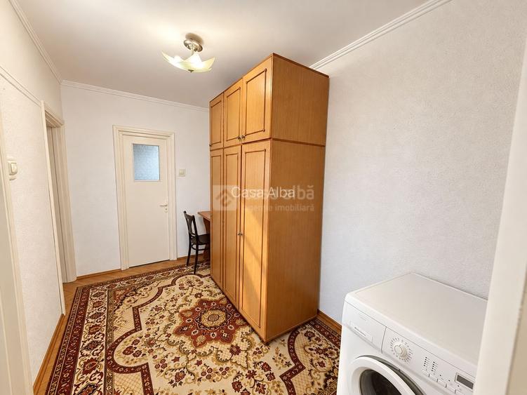 Pacurari - Posta, 3 camere decomandat, etaj 6 / 8, spatios, LIBER - 8