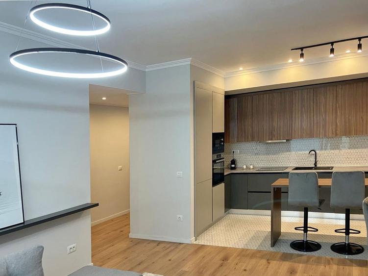 Inchiriere Apartament One66
