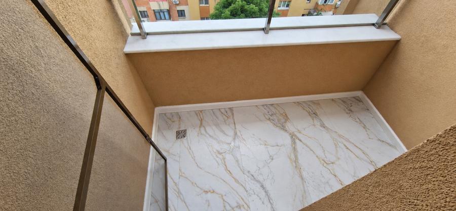 Apartament 2 camere, 47 mp cu terasa de 60 mp, zona George Enescu