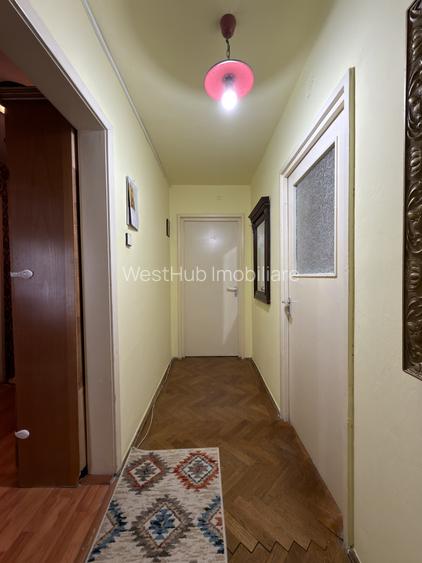 Apartament 4 Camere, 78 mp, etaj 3 - zona Circumvalatiunii - 13
