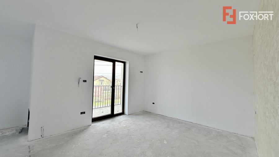 Duplex de vanzare 5 camere cu toate utilitatile - Mosnita Noua