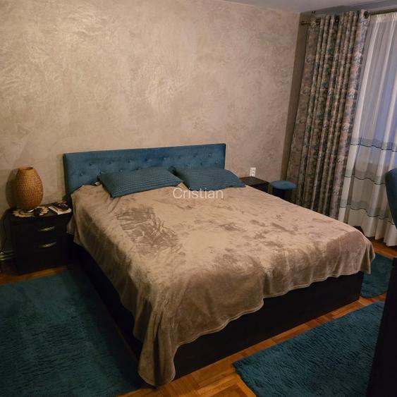 Inchiriez Apartament ultracentral 3 camere (modificat din 4 camere) - 6