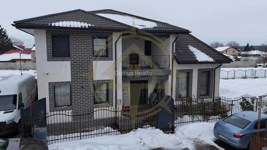 DOM00262 - Vila complex Snagov acces asfalt - 2