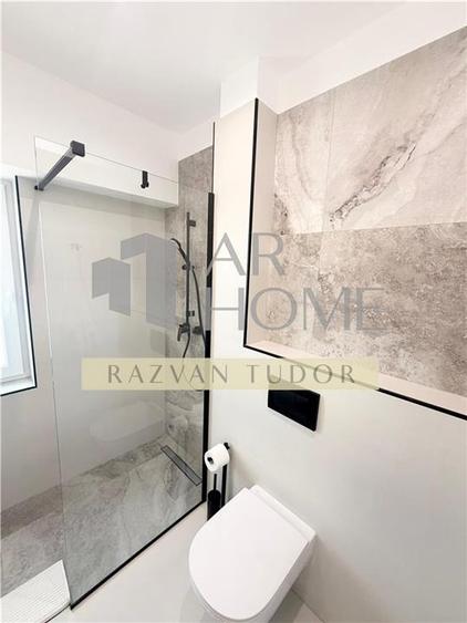 Apartament 3 camere, loc de parcare , Ploiesti, ultracentral