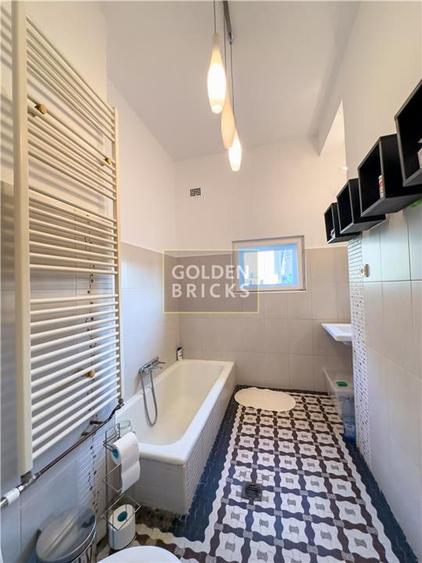 Pta Alba Iulia | 5 camere in Vila | Curte | Parcare