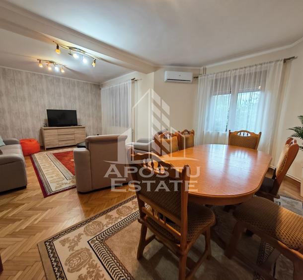Casa individuala de vanzare cu 11 camere, an 2000, Lipovei, Timisoara