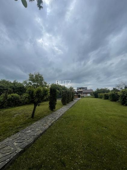 Duplex de vanzare, 2 unități, 8 camere, 300 mp, zona centrala - 2
