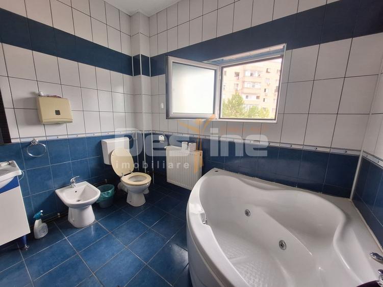Vilă 220 mp | 2 niveluri | Curte și parcare | Lângă Mall Vitan