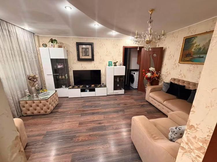 Apartament 4 camere, 2 grupuri sanitare, zona Crângași, 6 minute de metrou