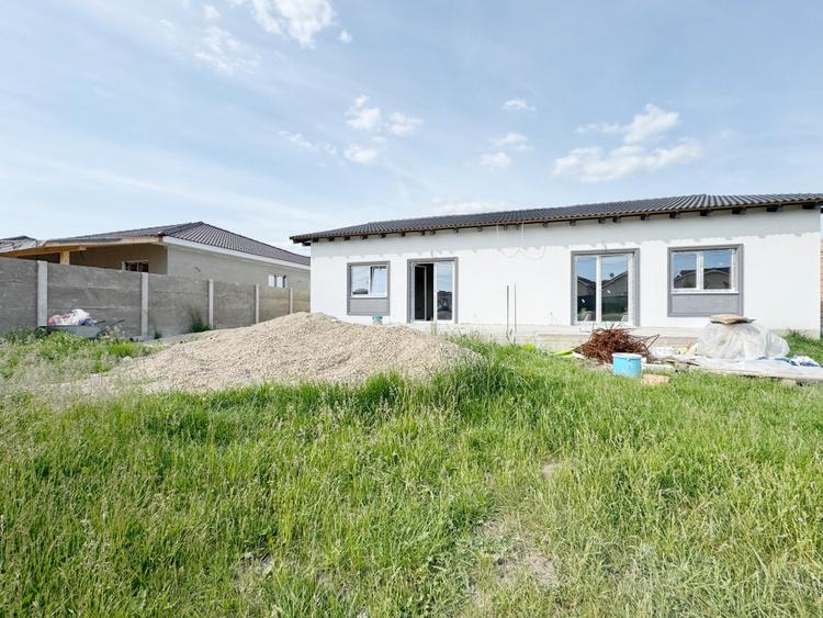 Duplex 3 camere, 280mp teren, 72 mp utili + 14mp terasa - Lidl, Mosnita